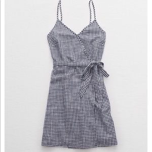 Aerie black and white gingham wrap dress